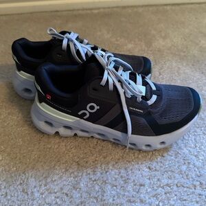 On Cloud Cloudrunner 2 (women's)